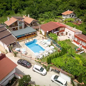 2* Hotel Poseidon